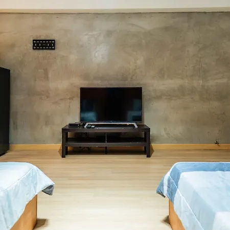 Five Stars Residence